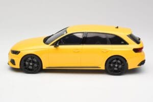 Audi RS4 B9 Avant 25. Jubileja Vegas Dzeltens GT Spirit 1:18 GT935 Sveķi — attēls 3 no 6