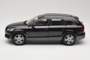 Audi Q7 4L Lava Grey Minichamps 1:18 5010507625 Metāls — attēls 4 no 8