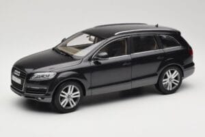 Audi Q7 4L Lava Grey Minichamps 1:18 5010507625 Metāls