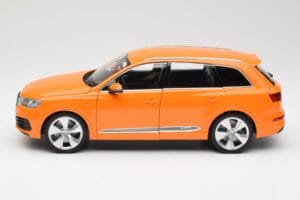 Audi Q7 4M Oranžs Metallic Minichamps 1:18 110014004 Metāls — attēls 4 no 8