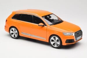 Audi Q7 4M Oranžs Metallic Minichamps 1:18 110014004 Metāls — attēls 6 no 8