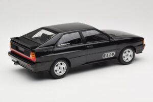 Audi Quattro Melns Metaliks Minichamps 1:18 155016121 Metāls — attēls 2 no 6