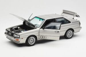 Audi Quattro LWB Sudrabs AUTOart 1:18 70303 Metāls — attēls 2 no 8
