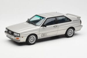 Audi Quattro LWB Sudrabs AUTOart 1:18 70303 Metāls