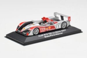 Audi R10 TDI LMP1 #1 F. Biela / E. Pirro / M. Werner 24 Hours of Le Mans 2007 Minichamps 1:43 5020700213 Metāls — attēls 2 no 4