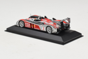 Audi R10 TDI LMP1 #3 L. Luhr / A. Premat 2008 Minichamps 1:43 400089803 Metāls — attēls 3 no 4