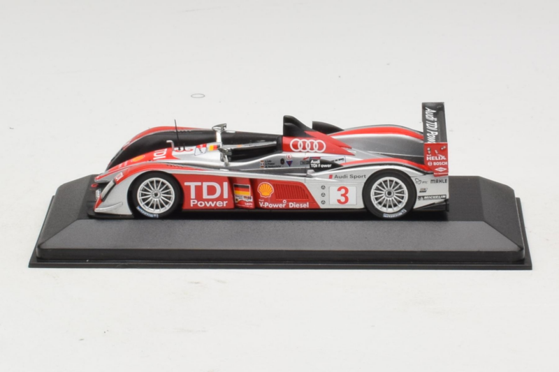 Audi R10 TDI LMP1 #3 L. Luhr / A. Premat 2008 Minichamps 1:43 400089803 Metāls