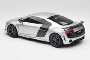 Audi R8 GT Type 42 Ice Sudrabs Metallic Kyosho 1:18 09218IS Metāls — attēls 7 no 8