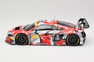 Audi R8 LMS #30 AAPE M. Lee FIA GT World Cup Macau 2015 Minichamps 1:18 155151130 Metāls — attēls 3 no 6