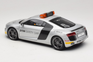 Audi R8 Safety Car 24 Hours of Le Mans 2008 Kyosho 1:18 09214DTM Metāls — attēls 4 no 8