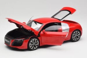 Audi R8 V10 Brilliant Sarkans Kyosho 1:18 09216RR Metāls — attēls 2 no 8