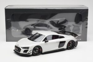 Audi R8 V10 GT RWD Pelēks GT Spirit 1:18 GT461 Sveķi — attēls 6 no 6
