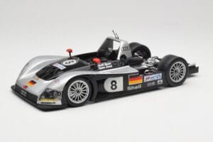 Audi R8R LMP #8 F. Biela / E. Pirro / D. Theys 24 Hours of Le Mans 1999 Maisto 1:18 538881 Metāls — attēls 2 no 8