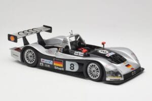 Audi R8R LMP #8 F. Biela / E. Pirro / D. Theys 24 Hours of Le Mans 1999 Maisto 1:18 538881 Metāls — attēls 6 no 8