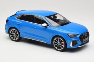 Audi RS Q3 F3 Sportback Zils Minichamps 1:18 155018101 Metāls — attēls 4 no 6