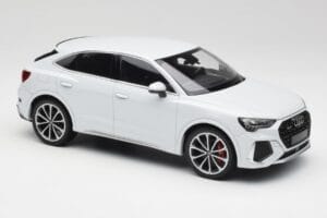 Audi RS Q3 F3 Sportback Glacier White Metallic Minichamps 1:18 155018105 Metāls — attēls 4 no 6