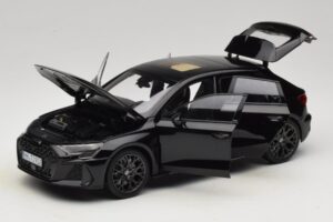 Audi RS3 8Y Sportback Myth Black Norev 1:18 188388 Metāls — attēls 2 no 8