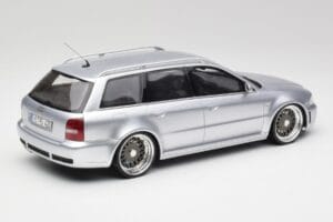Audi RS4 B5 Avant Sudraba Custom Wheels Otto 1:18 OT521 Sveķi — attēls 2 no 6