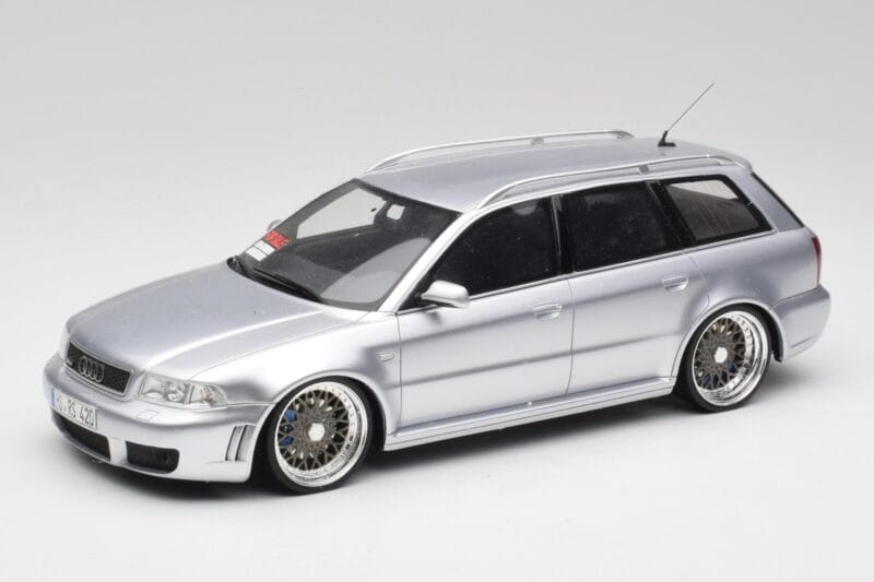 Audi RS4 B5 Avant Sudraba Custom Wheels Otto 1:18 OT521 Sveķi