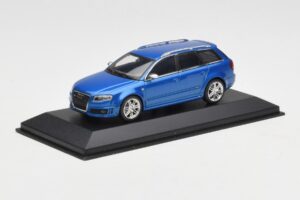 Audi RS4 B7 Avant Blue Metallic Minichamps 1:43 AUDI010 Metāls — attēls 2 no 4