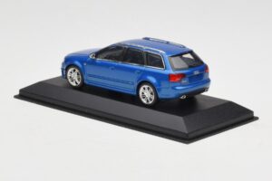 Audi RS4 B7 Avant Blue Metallic Minichamps 1:43 AUDI010 Metāls — attēls 3 no 4