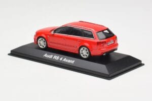 Audi RS4 B7 Avant Sarkans Minichamps 1:43 5010509213 Metāls — attēls 3 no 4