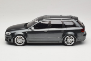 Audi RS4 B7 Pelēks Otto 1:18 OT721 Sveķi — attēls 3 no 6