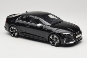 Audi RS5 B9 Coupe Melns GT Spirit 1:18 GT751 Sveķi — attēls 4 no 6
