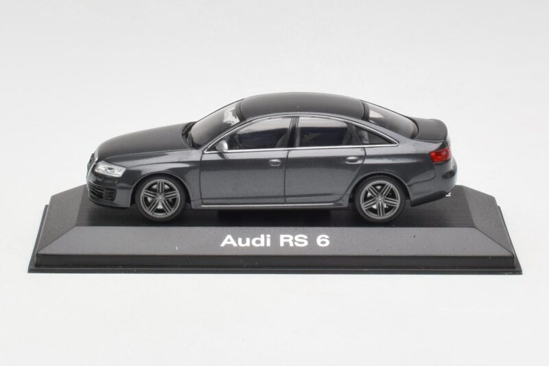 Audi RS6 C6 Daytona Grey Minichamps 1:43 5010810123 Metāls