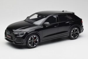 Audi RSQ8 Night Melns GT Spirit 1:18 GT305 Sveķi