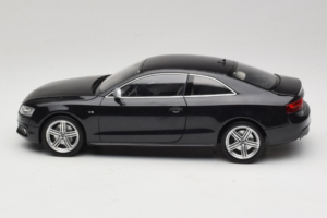 Audi S5 B8 Coupe Melns Norev 1:18 188360 Metāls — attēls 4 no 8