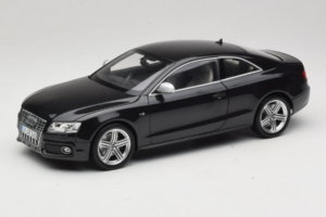 Audi S5 B8 Coupe Melns Norev 1:18 188360 Metāls