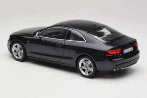 Audi S5 B8 Coupe Melns Norev 1:18 188360 Metāls — attēls 7 no 8