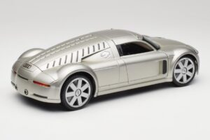 Audi Rosemeyer Sudrabs Maisto 1:18 31625 Metāls — attēls 3 no 8