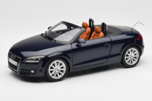 Audi TT 8J Roadster Dziļūdens Zils Minichamps 1:18 5010500525 Metāls
