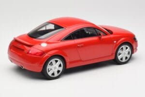 Audi TT 8N Sarkans Minichamps 1:18 155017022 Metāls — attēls 2 no 6