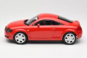 Audi TT 8N Sarkans Minichamps 1:18 155017022 Metāls — attēls 3 no 6