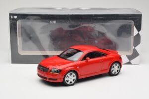 Audi TT 8N Sarkans Minichamps 1:18 155017022 Metāls — attēls 6 no 6