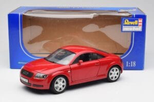 Audi TT 8N Coupe Sarkans Revell 1:18 89909092 Metāls — attēls 8 no 8