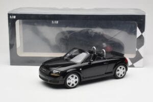 Audi TT 8N Roadster Black Metallic Minichamps 1:18 155017030 Metāls — attēls 6 no 6