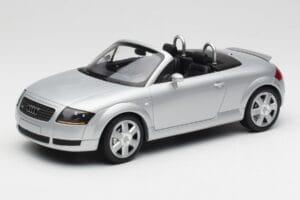 Audi TT 8N Roadster Silver Metallic Minichamps 1:18 155017031 Metāls