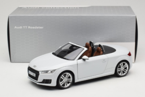 Audi TT 8S Roadster Glacier White Minichamps 1:18 5011400515 Metāls — attēls 8 no 8