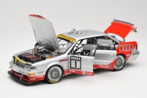 Audi V8 DTM #1 Team AZR F. Biela DTM Champion 1992 Minichamps 1:18 100921001 Metāls — attēls 2 no 8