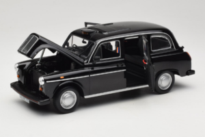 Austin FX4 London Taxi Melns Minichamps 1:18 180136000 Metāls — attēls 2 no 8