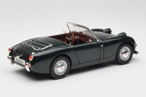 Austin-Healey Sprite Leaf Green Revell 1:18 08837 Metāls — attēls 3 no 8