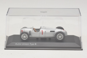 Auto Union Typ B #1 Sudrabs Minichamps 1:43 5031300313 Metāls — attēls 4 no 5