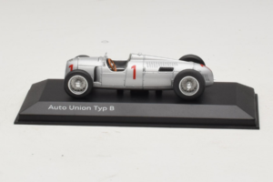 Auto Union Typ B #1 Sudrabs Minichamps 1:43 5031300313 Metāls