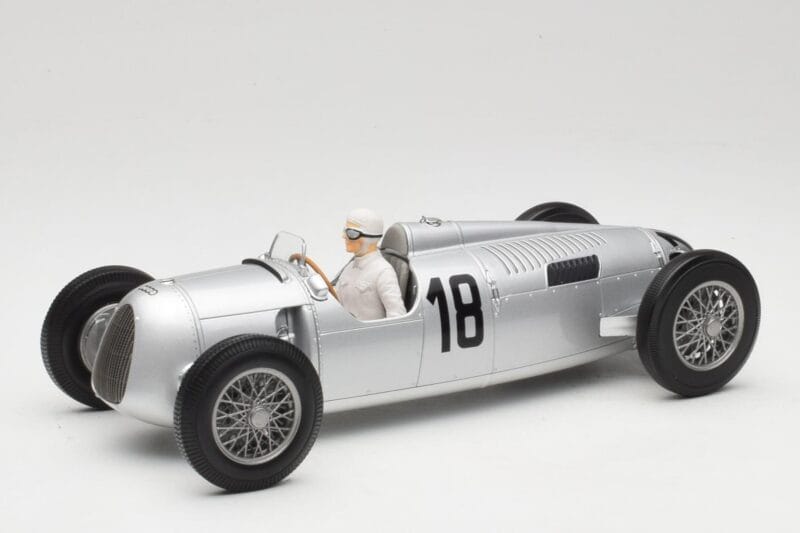 Auto Union Typ C #18 B. Rosemeyer Internationales Eifelrennen Nürburgring Winner 1936 Minichamps 1:18 155361018 Metāls