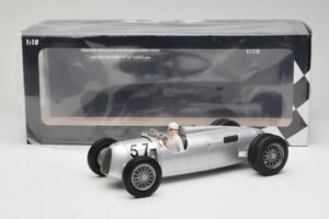 Auto Union Type C #57 H. Stuck Winner Shelsley Walsh Hill Climb 1936 Minichamps 1:18 155361057 Metāls — attēls 6 no 6