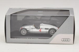 Auto Union Typ D #4 Sudrabs Minichamps 1:43 5030900703 Metāls — attēls 4 no 4